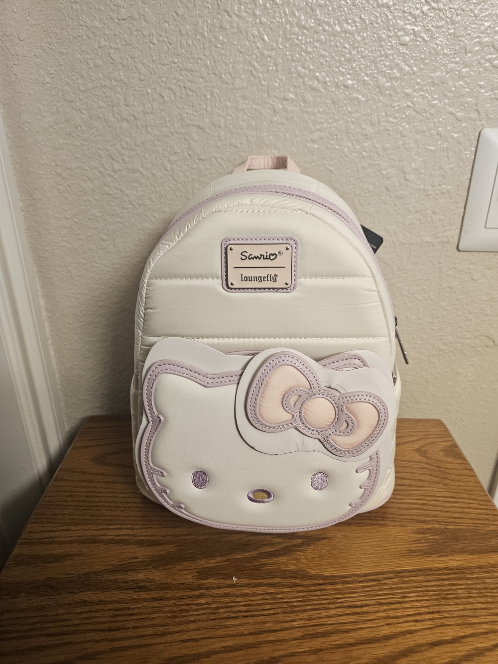 NWT Loungefly Hello Kitty Quilted Texture Puffer Mini Backpack - Sanrio Exclusiv